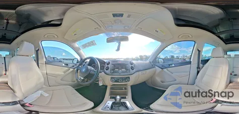 2011 Volkswagen Tiguan S z USA, uszkodzony, nr VIN WVGAV7AX1BW500805